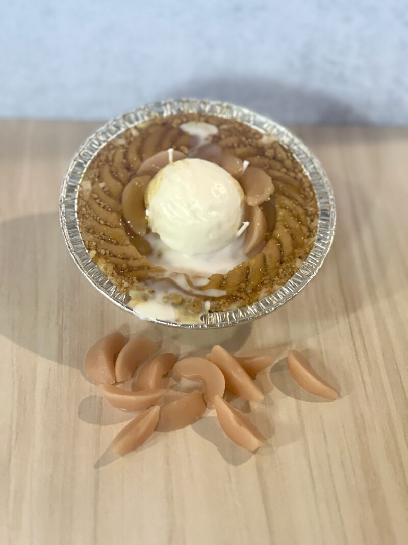 Apple Pie of Peace Candle with Ice Cream Scoop